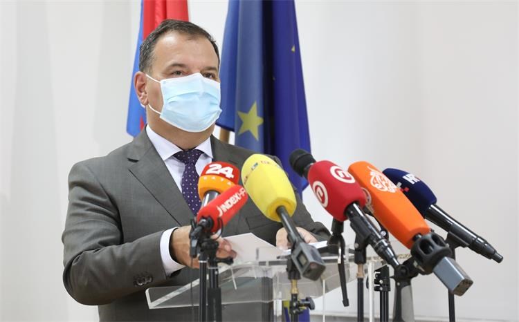 Slika /2020 Slike/HN20201019767548 (1).jpg